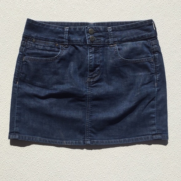 Old Navy Dresses & Skirts - Old Navy Denim Mini Skirt BUNDLE ME Mint Shape 8